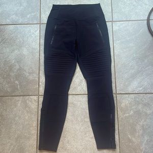 Athleta Headlands Highbrid Moto Tight